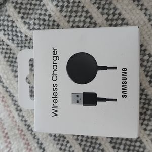 Samsung wireless watch charger